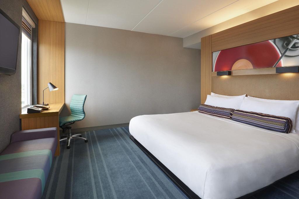 Aloft Vaughan Mills photo 59