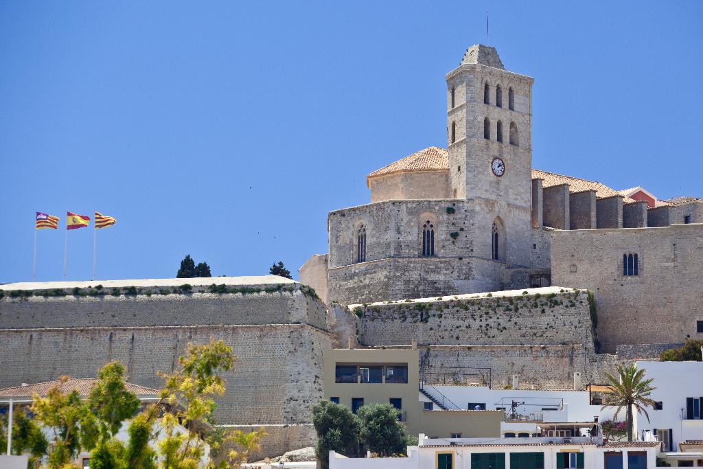 Hotel Ryans La Marina, Spanien, Ibiza-Stadt. Großes 1