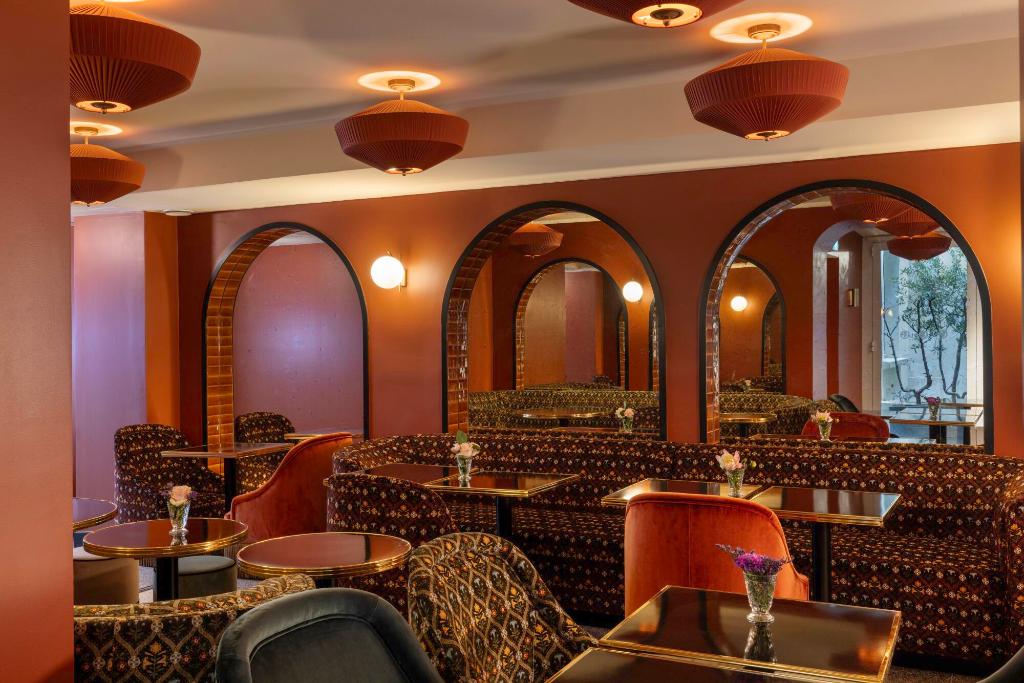 Hotel Hotel Ginette a la Folie, Frankreich, Paris. Großes 2