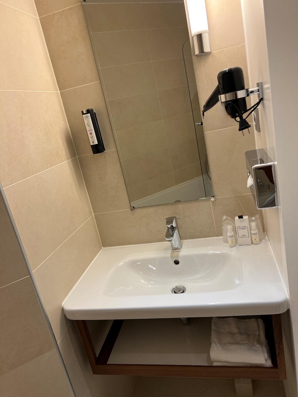 Hotel Hotel Sixteen Paris Montrouge, Frankreich, Montrouge. Großes 1