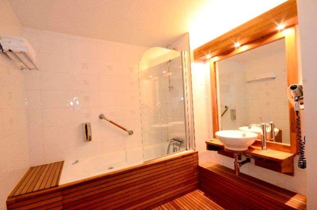 Green Hotels Confort Roissy Parc des Expositions