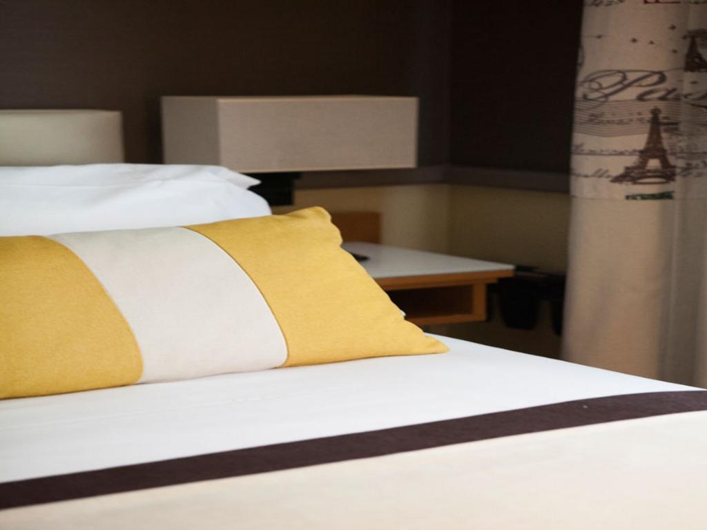 hotel-thumb