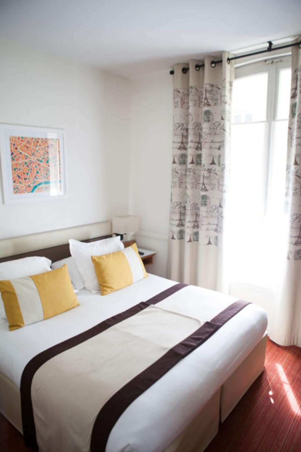 hotel-thumb
