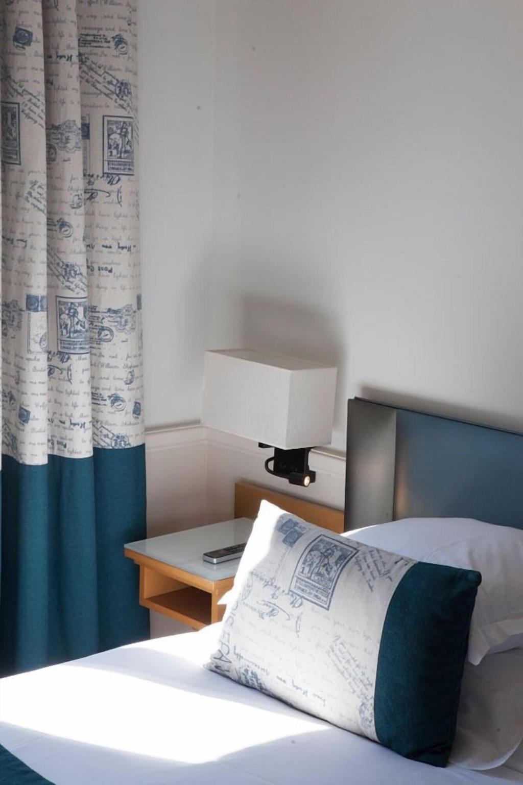hotel-thumb
