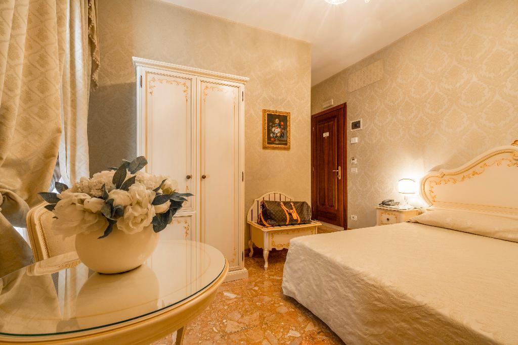 Palazzo Guardi