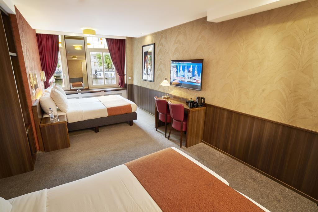 Hotel Monopole