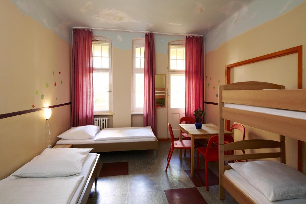 Three Little Pigs Hostel