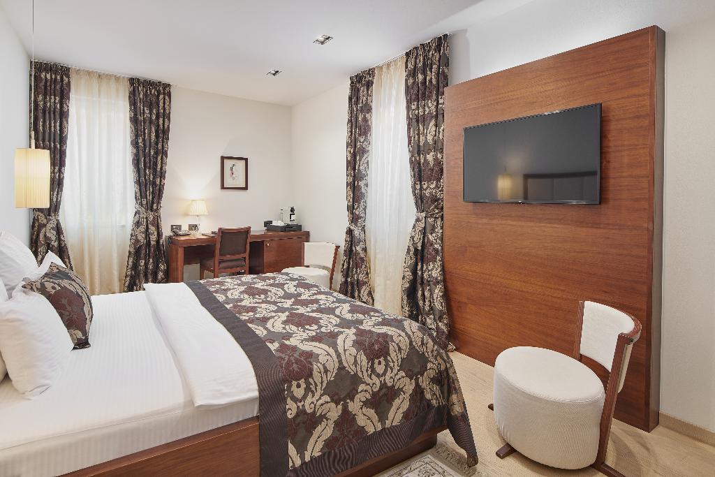 Hotel Marmont Heritage