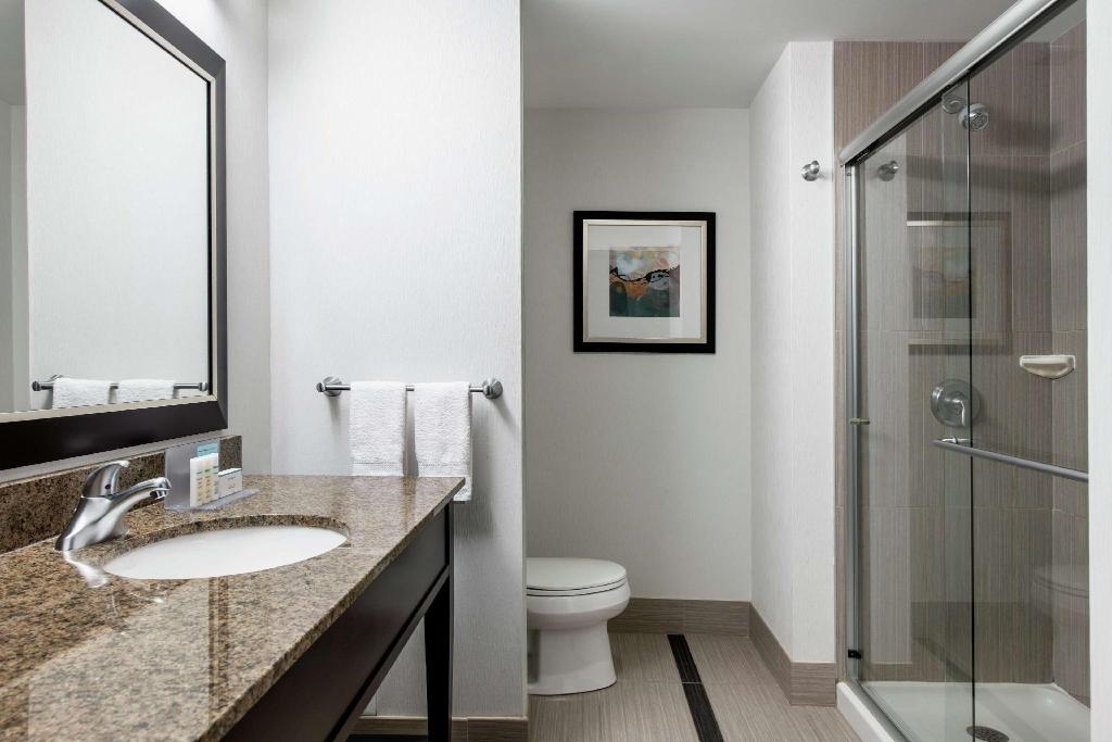 Hampton Inn Winnipeg Airport