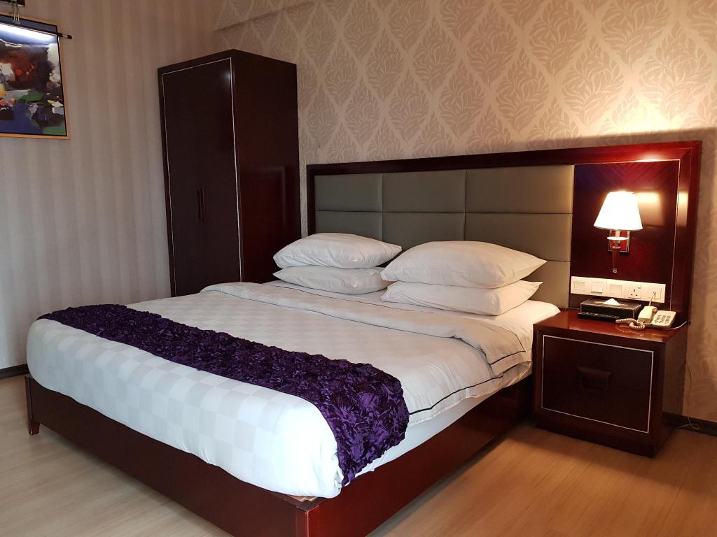 Pariss Hotel