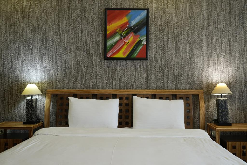 Golden Dragon Hotel
