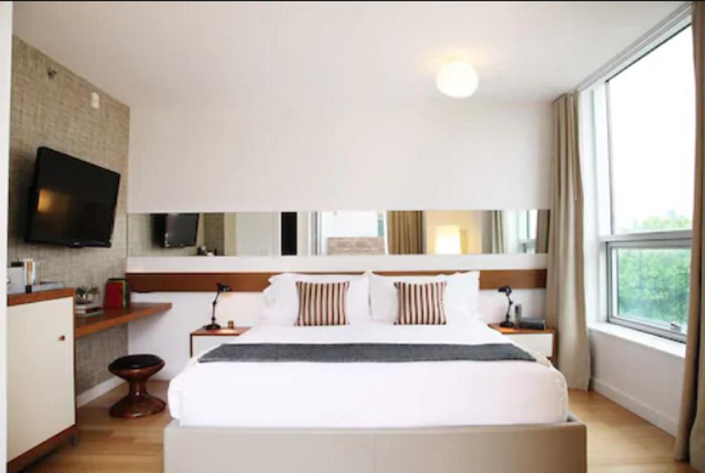 hotel-thumb