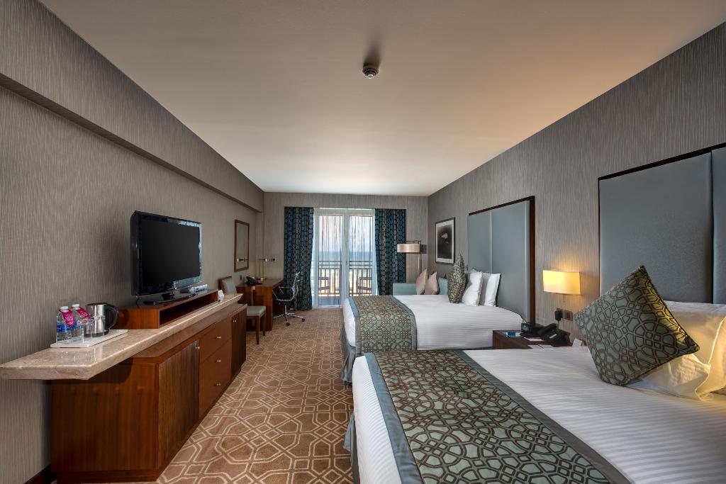 Crowne Plaza Duqm