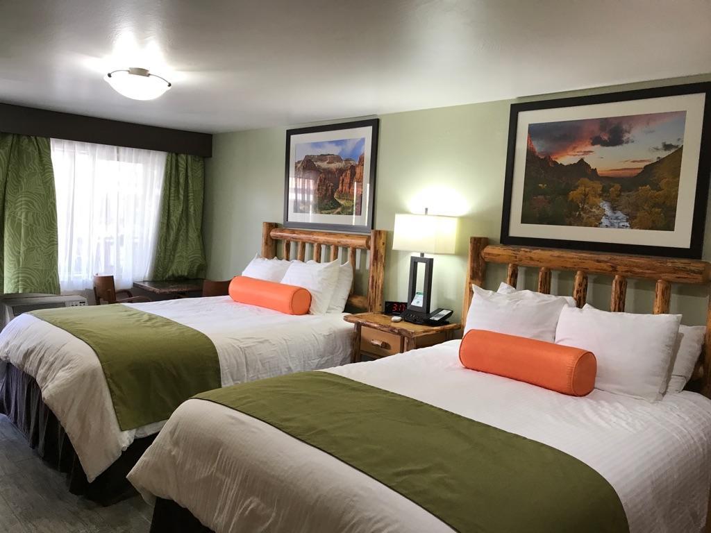Zion Pioneer Lodge