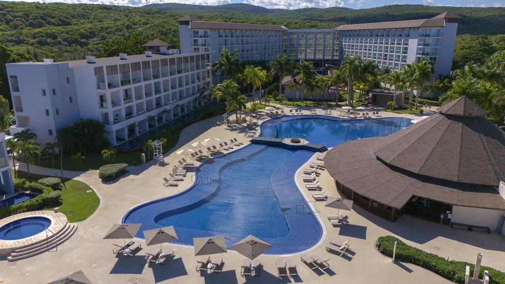 hotel-thumb