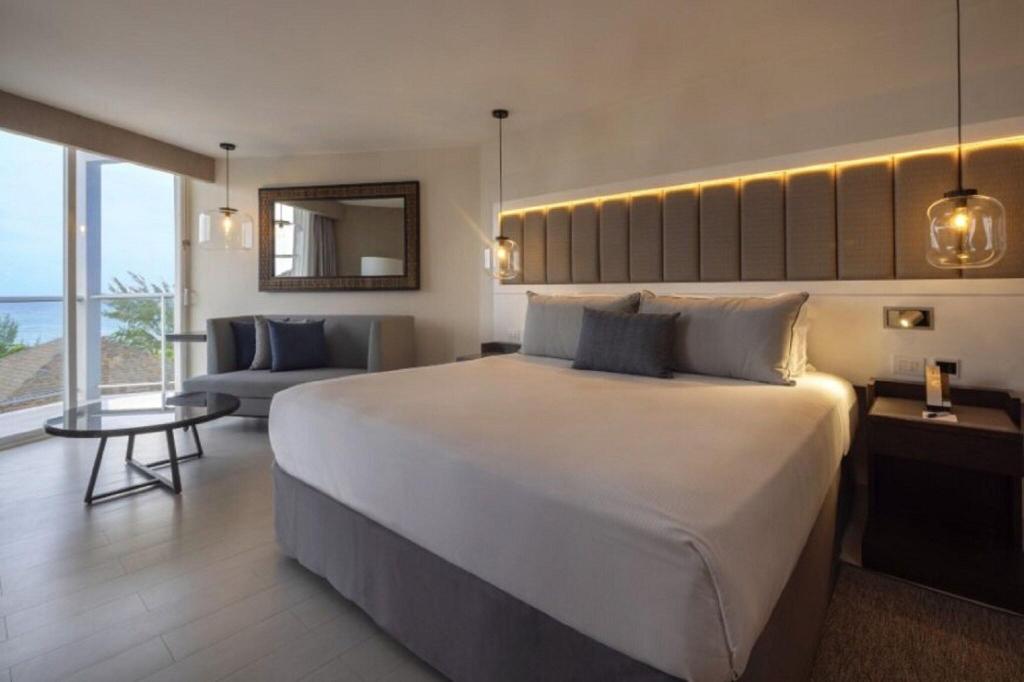 hotel-thumb