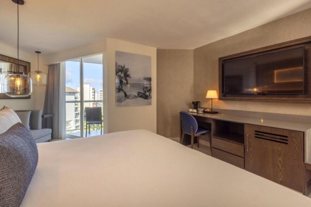 hotel-thumb