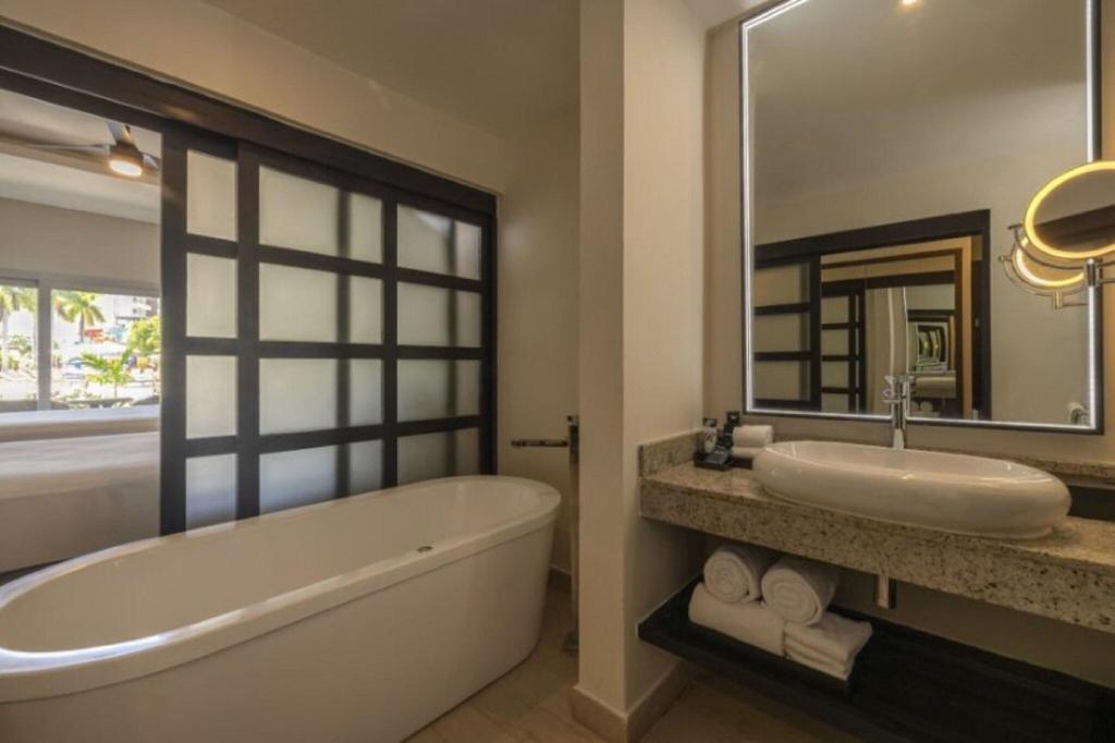 hotel-thumb
