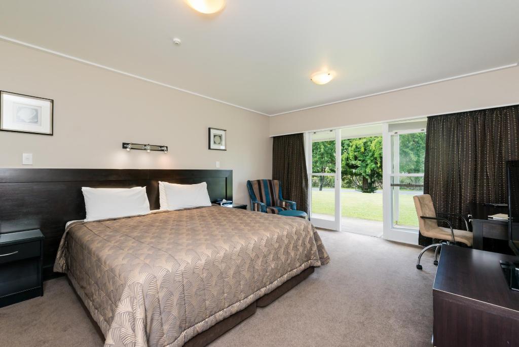 Discovery Settlers Hotel Whangarei