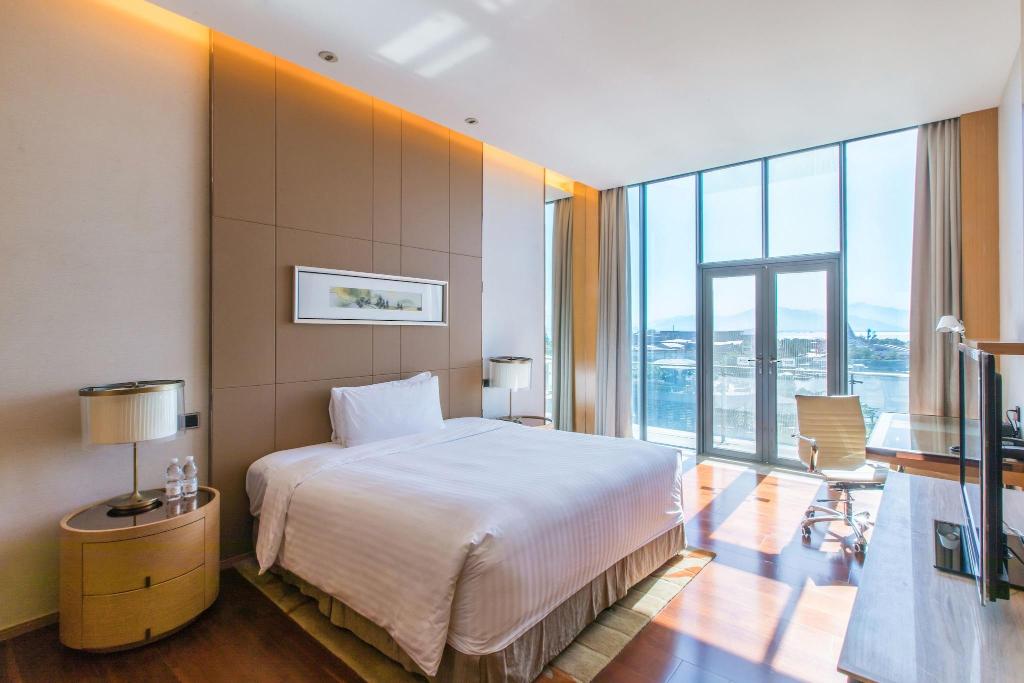 The OCT Harbour Shenzhen - Marriott Executive APT