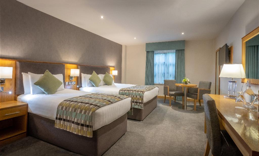 Westgrove Hotel