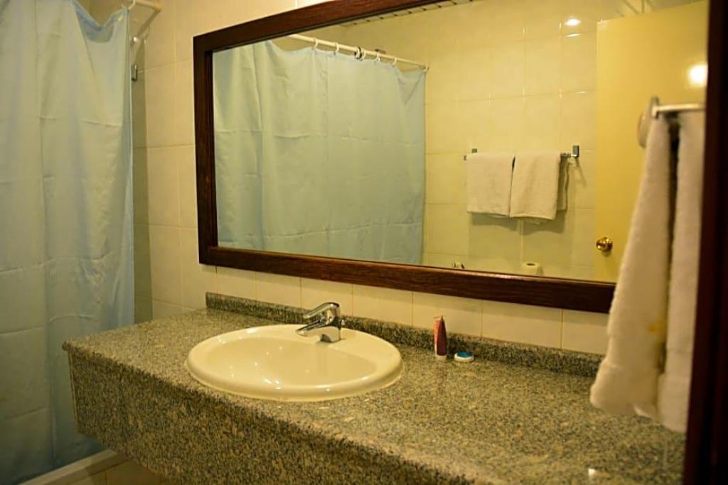 hotel-thumb