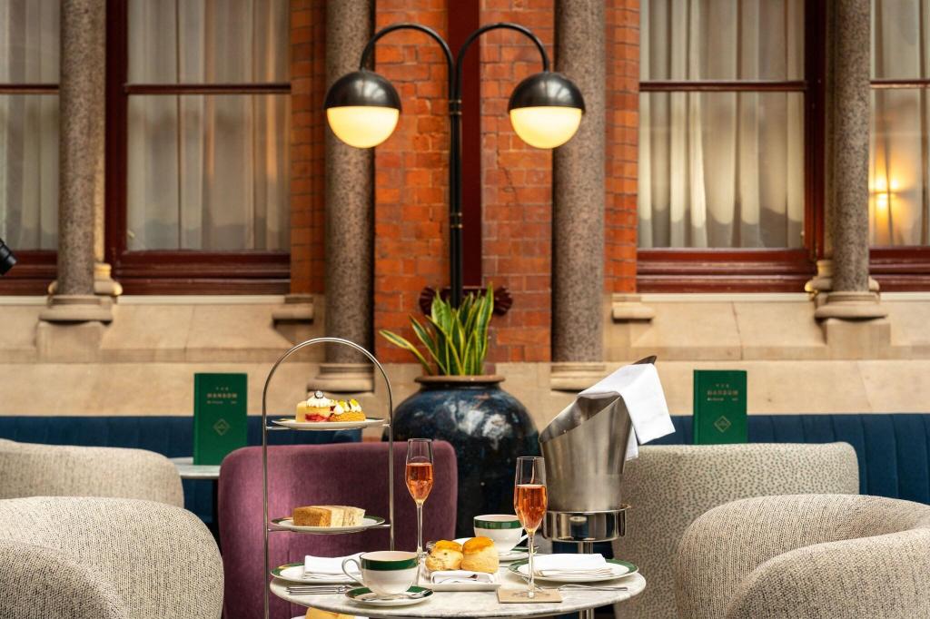 Galleria immagine di St. Pancras London, Autograph Collection