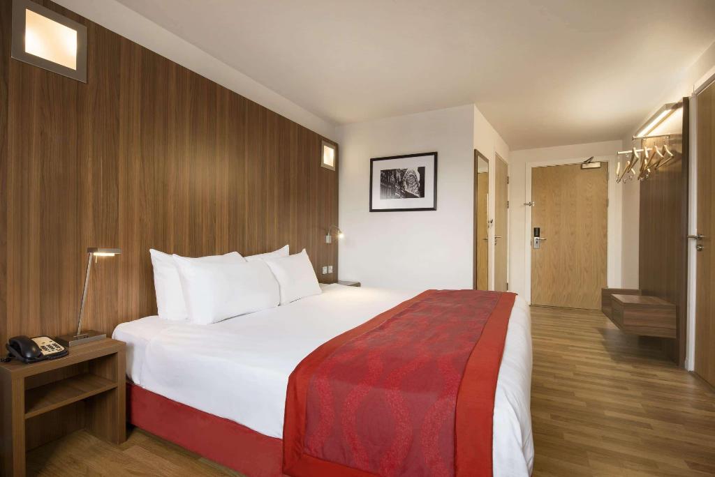 Ramada Encore By Wyndham Newcastle-Gateshead