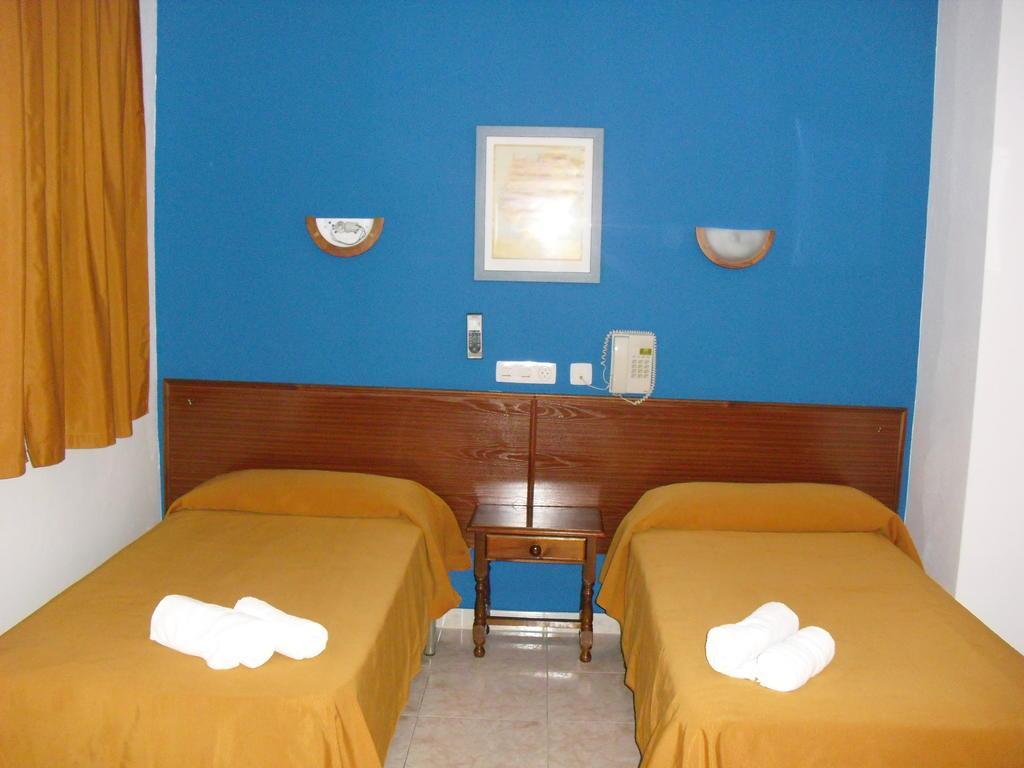El Faisan C&R Hotel