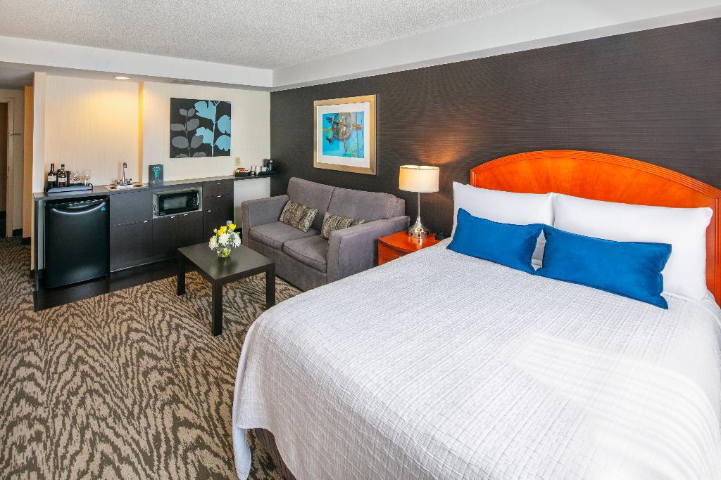 Cambridge Suites Hotel
