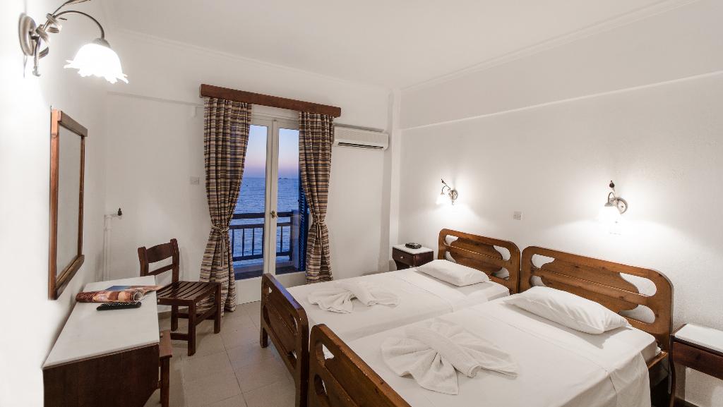 Nikolas Hotel