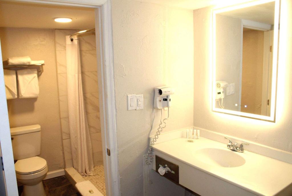 Baymont By Wyndham Front Royal - Shenandoah N Park
