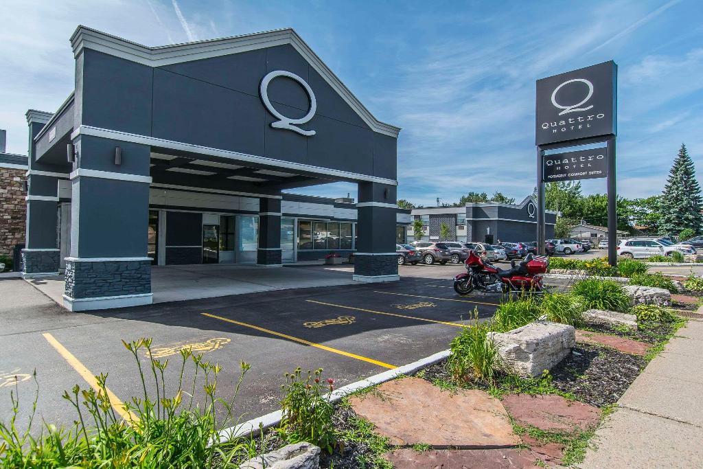 Quattro Hotel & Conference Centre