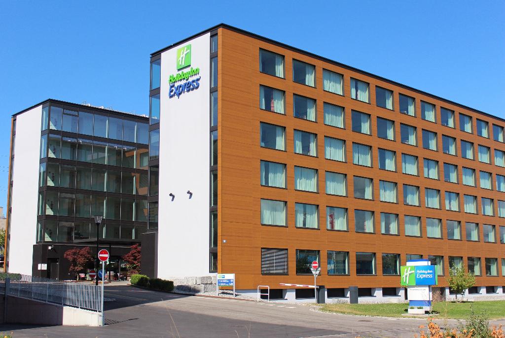 Holiday Inn Express Zurich Airport