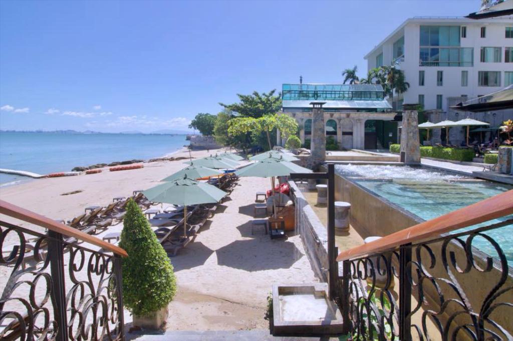 Pattaya Modus Beachfront Resort