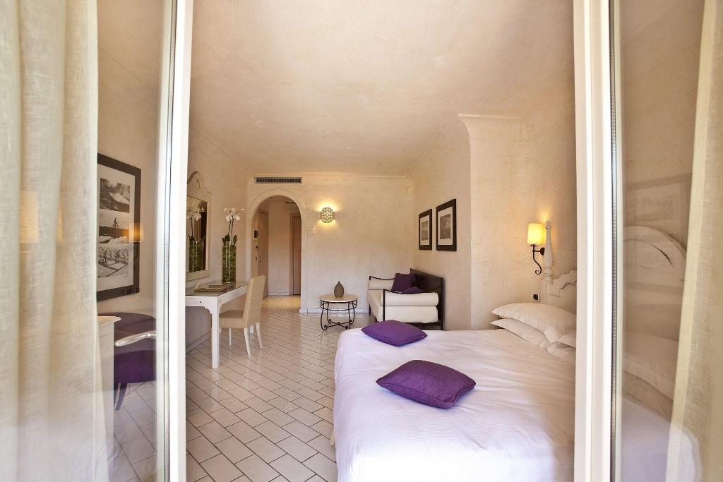 Therasia Resort Sea & Spa - The Leading Hotels Of 