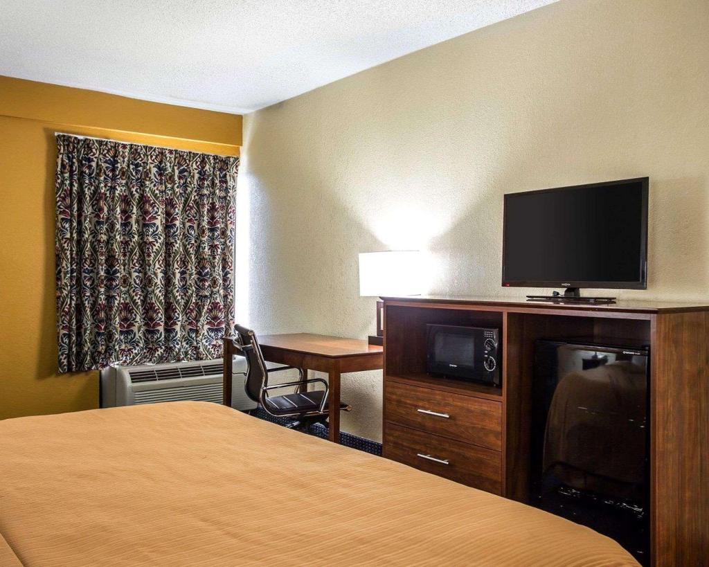 Quality Inn Mullins - Marion