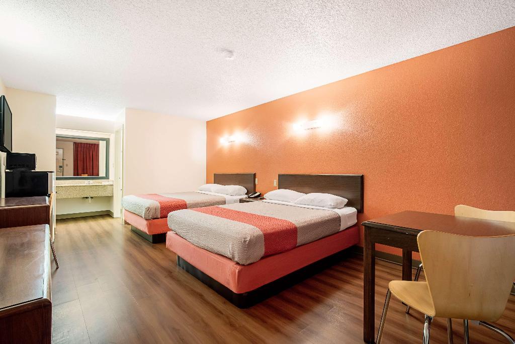 Motel 6 Covington