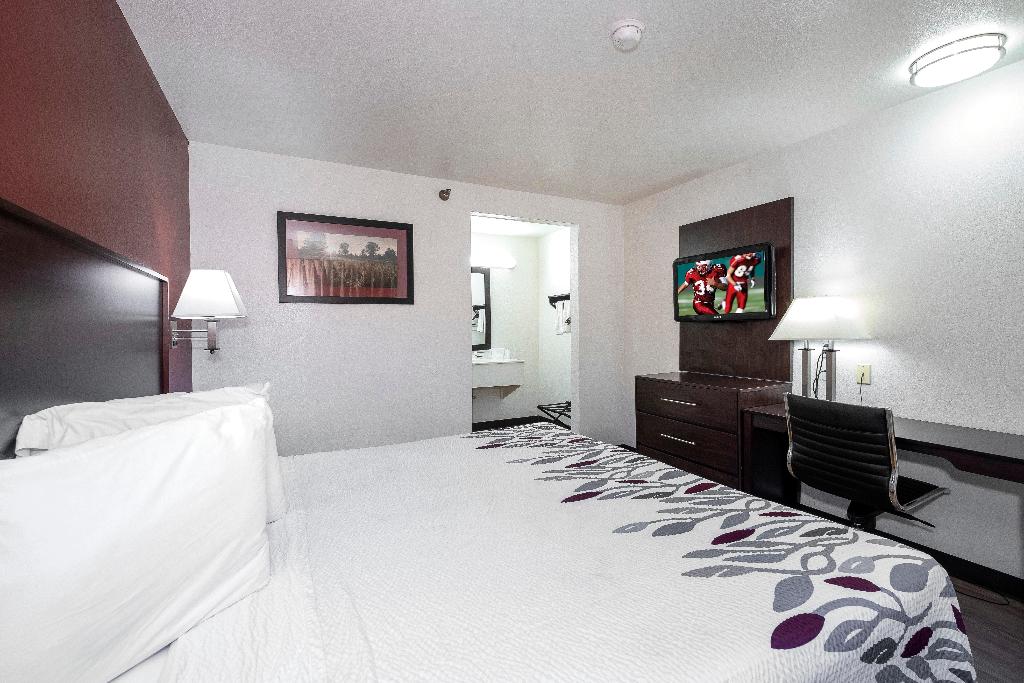 Red Roof Inn Dahlgren – Naval Base