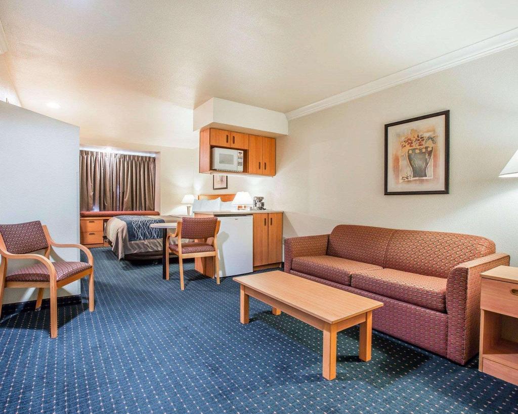 Comfort Inn & Suites Salinas