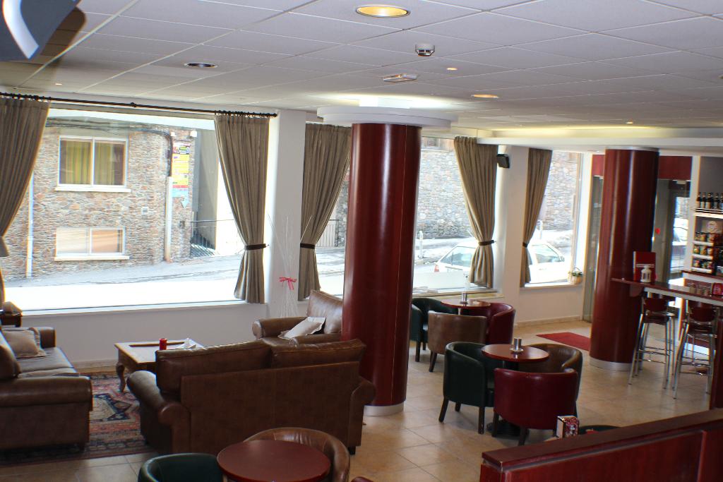Cubil - Lobby