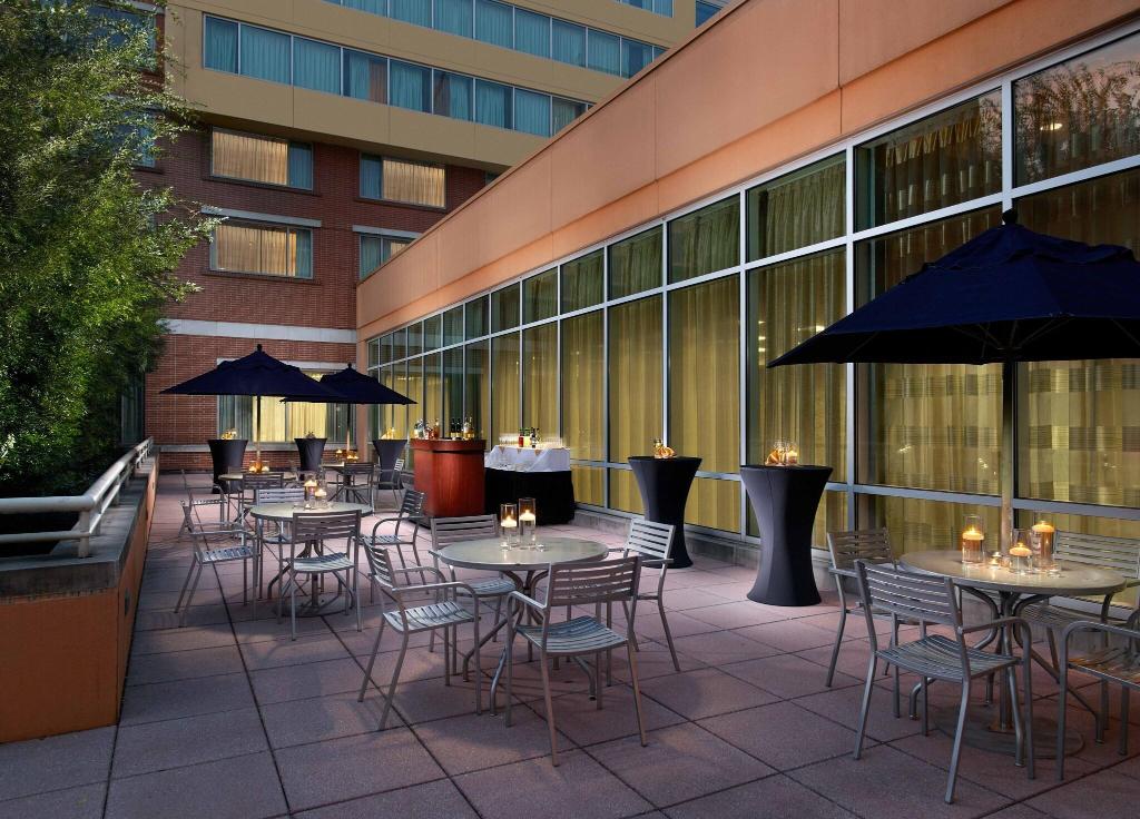 Georgia Tech Hotel and Conference Center, Midtown