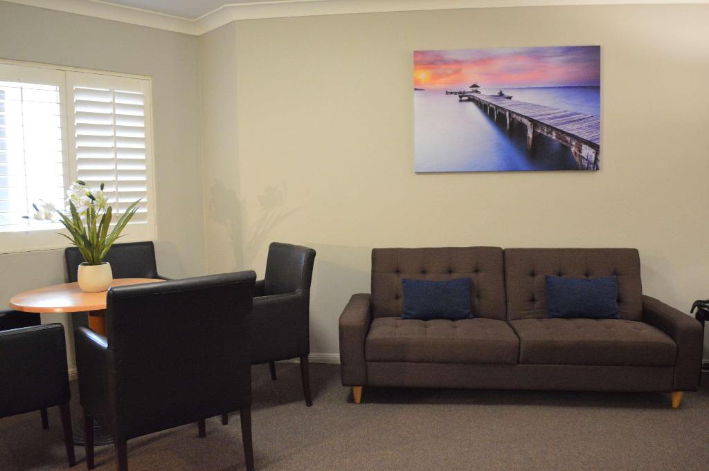 Ramada Hotel & Suites By Wyndham Sydney Cabramatta