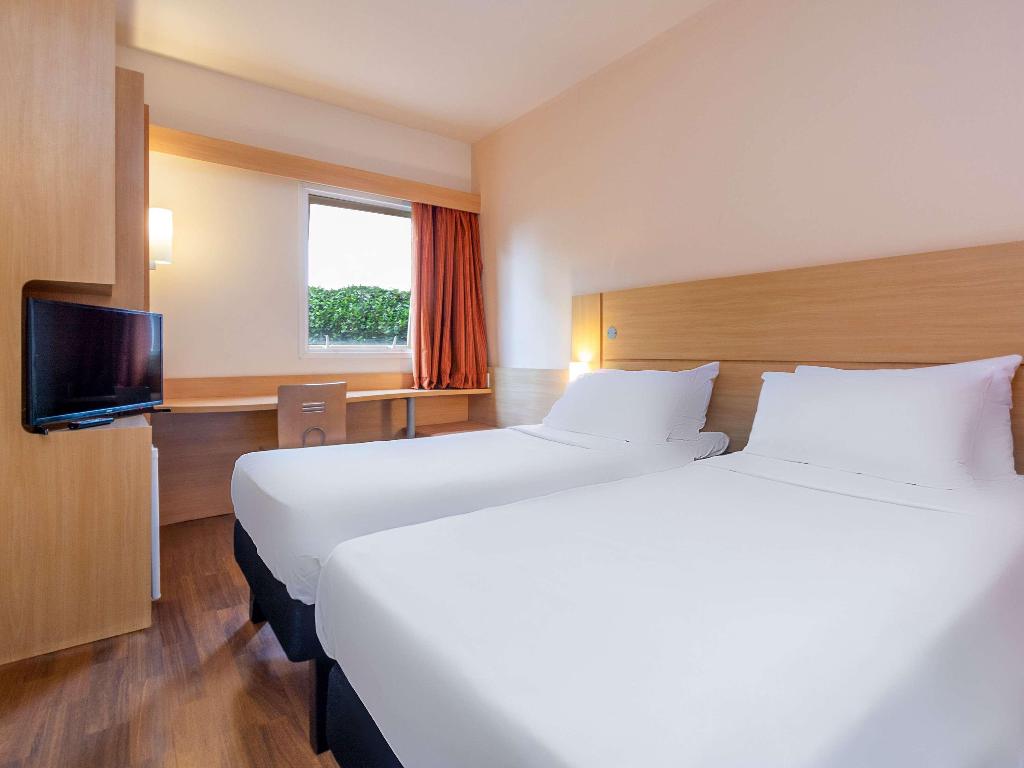 ibis Campo Grande