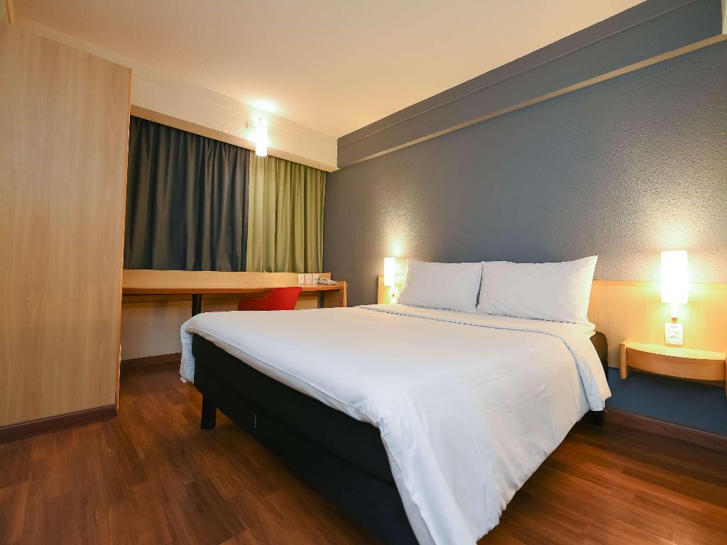 hotel-thumb