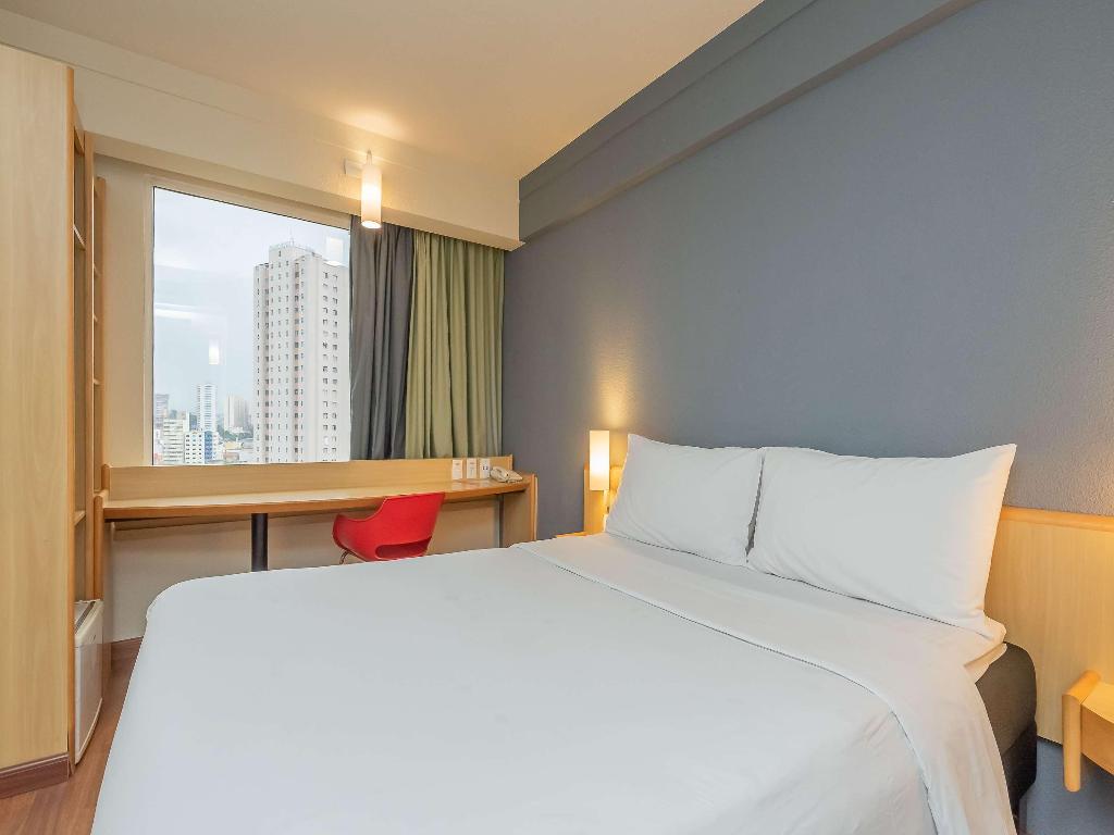 hotel-thumb
