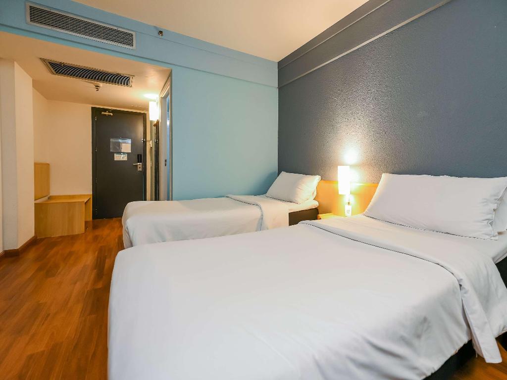 hotel-thumb