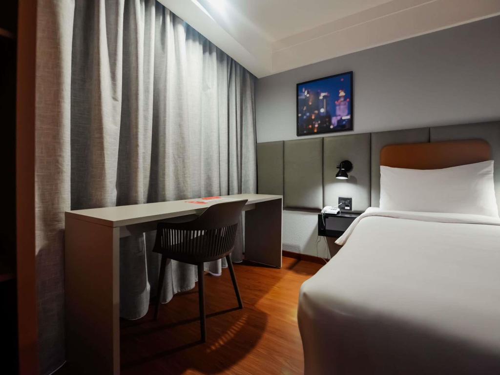 hotel-thumb