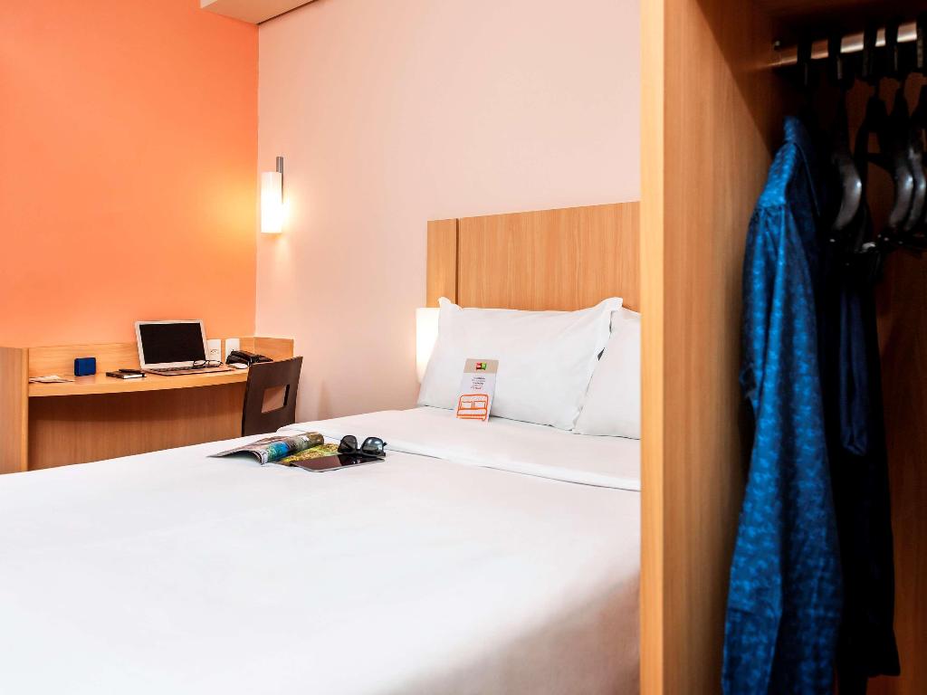 hotel-thumb