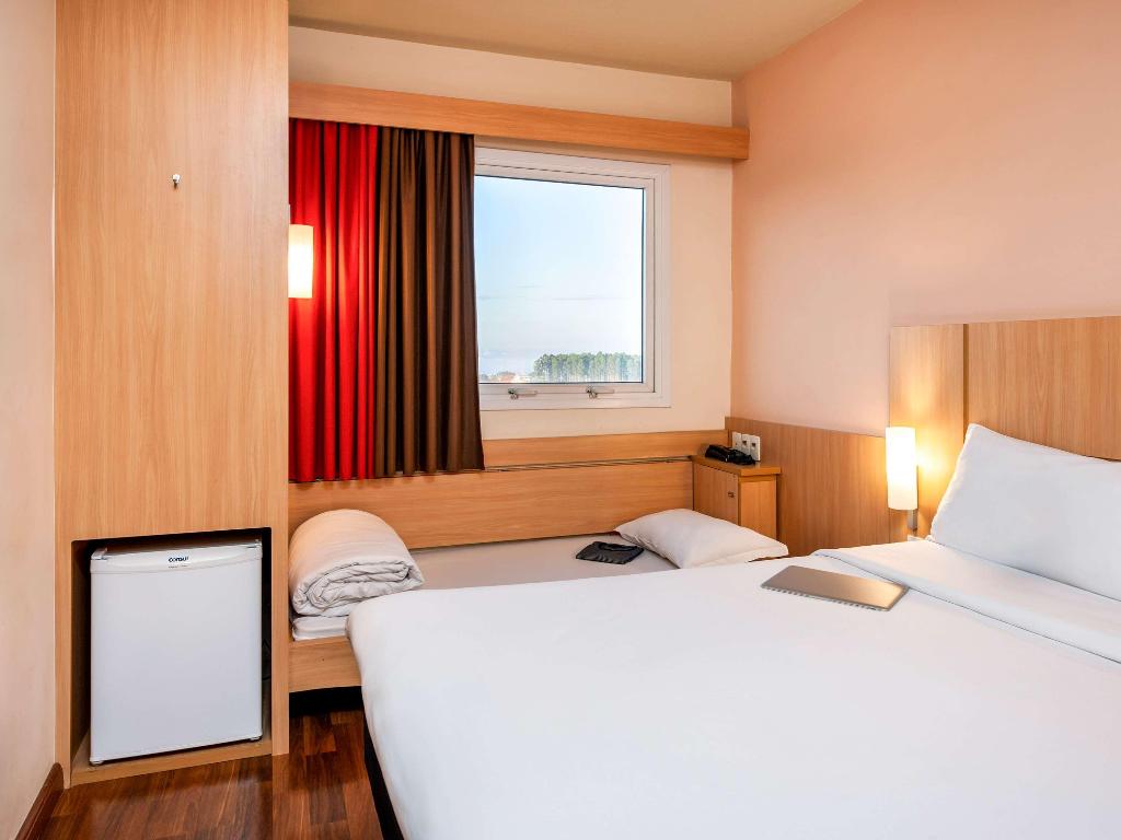 hotel-thumb